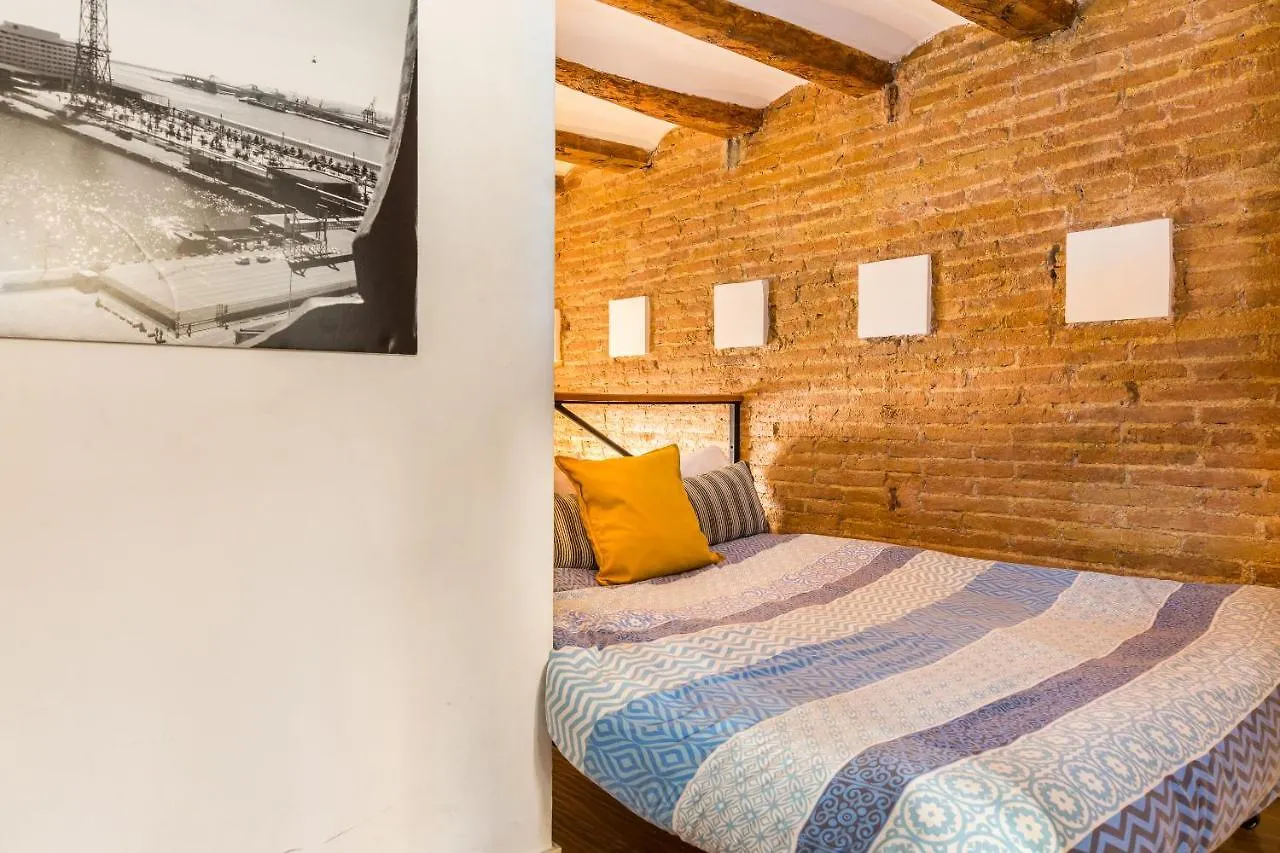 Szálloda Fridays Flats Dreamy Duplex - Stylish Beach Loft Barcelona